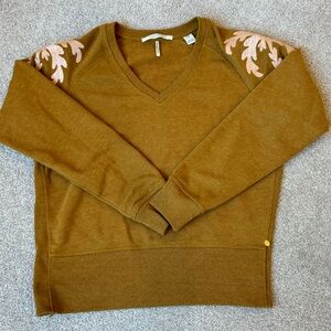 Scotch & Soda Indigo Eve V-neck Sweater Long Sleeve Embroidered | Mustard | S